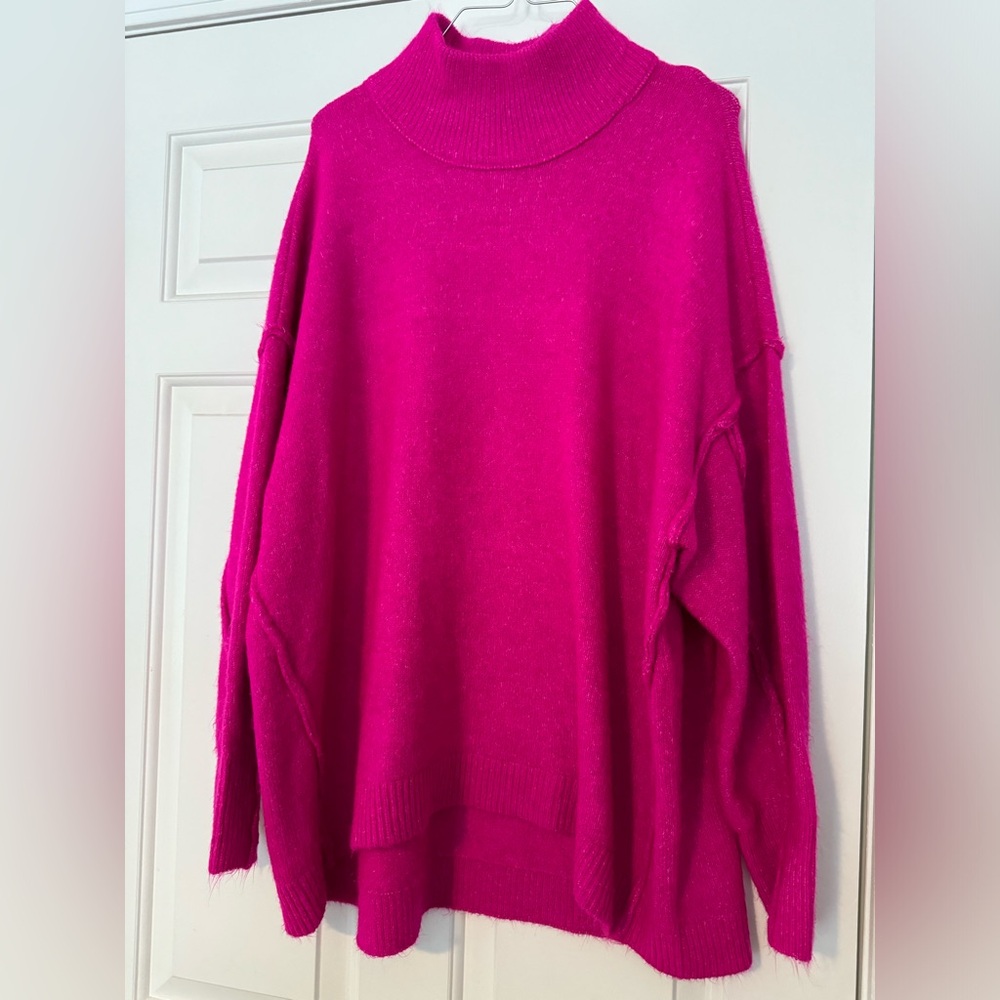 NWOT Women’s Cabana by Crown & Ivy Mock Neck Oversized Long Sleeve Sweater